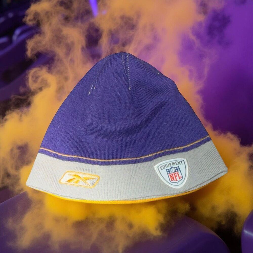 MN Vikings Reebok Official Sideline Beanie Purple Knit W/ Embroidered Logo
